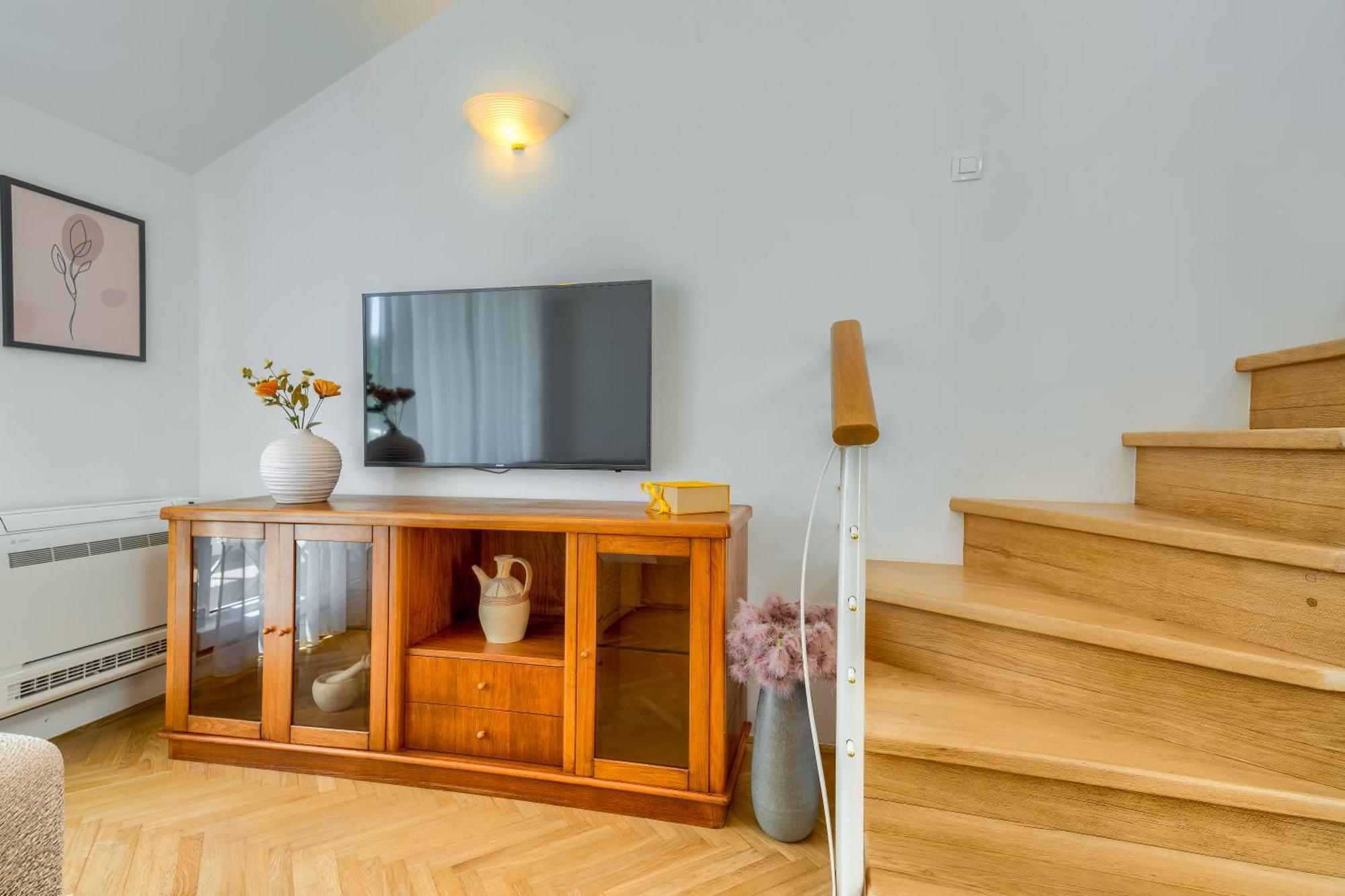 Eternity Apartment *